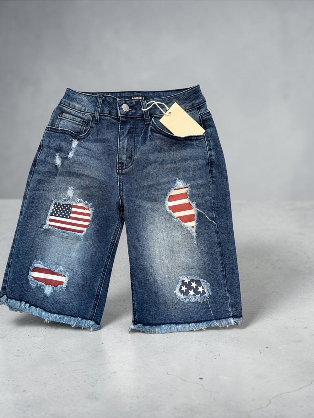 Flamingal Bermuda Americana Shorts.
